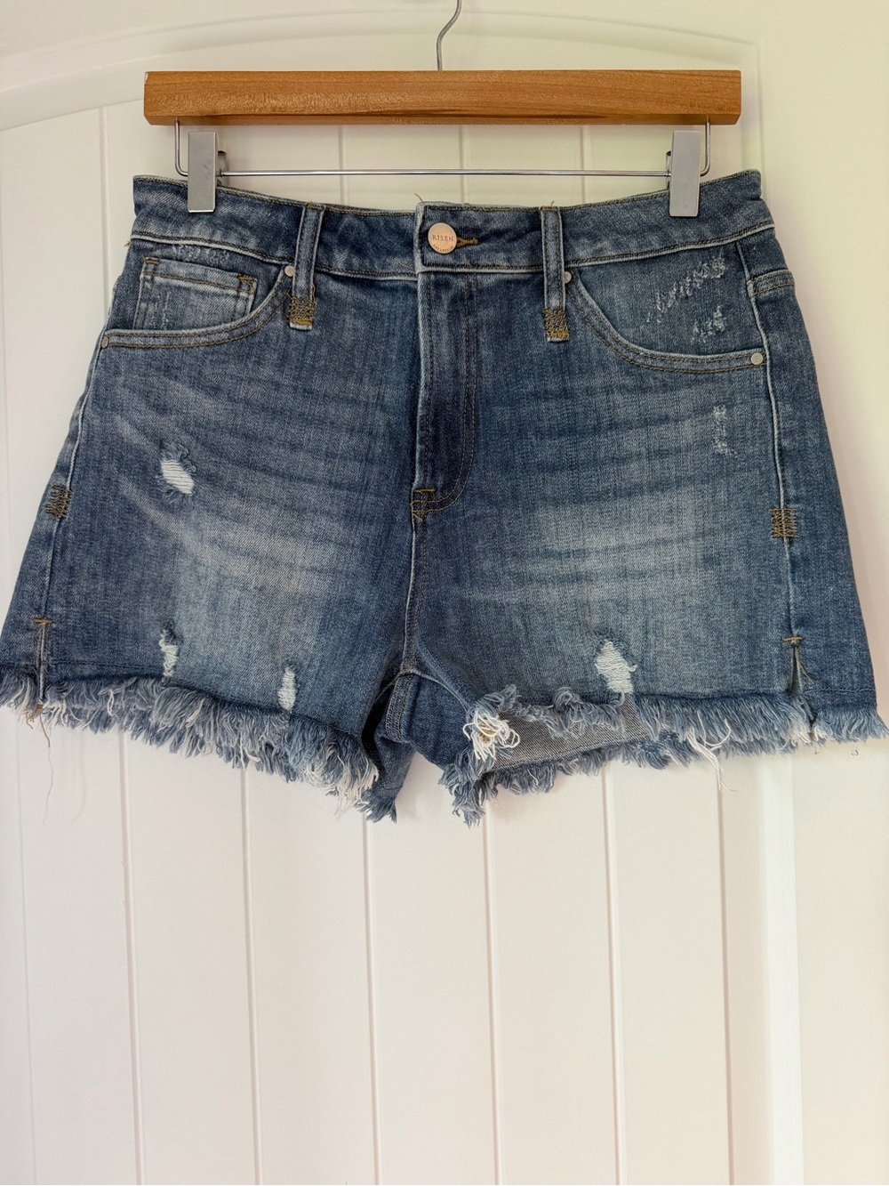 RISEN High Rise Distressed Cutoff Denim Shorts NWOT Size 7/28 Distressed